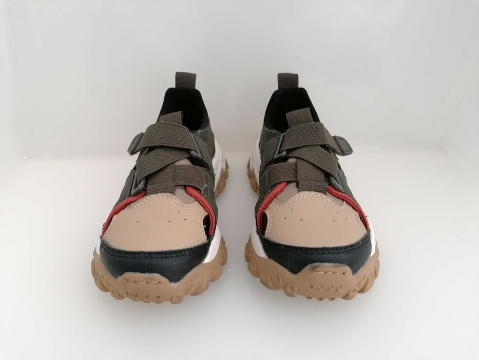 Sapatilhas Zara nº29