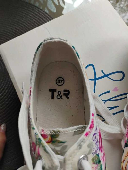 Trampki letnie damski rozm. 36-37 nowe