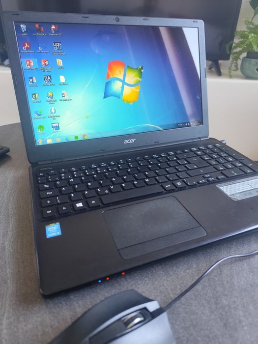 Notebook Aspire E1-572-6.