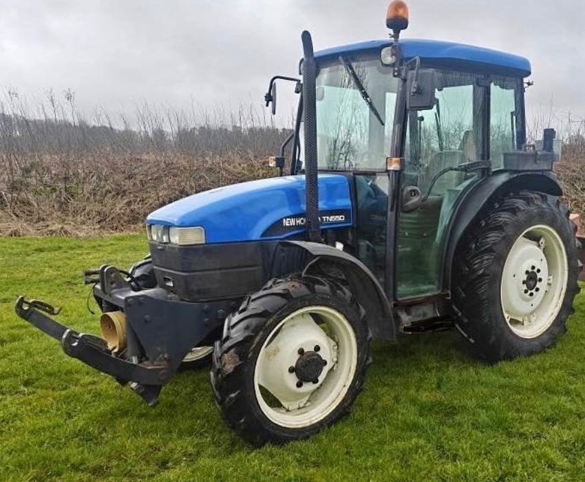 Ciągnik sadowniczy New Holland tn 55d tuż i wom klima jak t3040