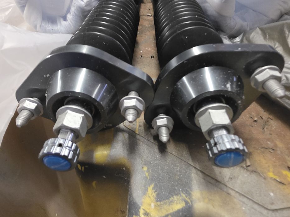 Coilovers novos ....