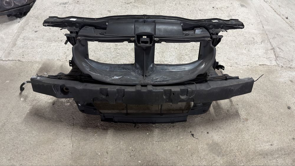 Frente fibra / chapa BMW E90 E91 E92 E93