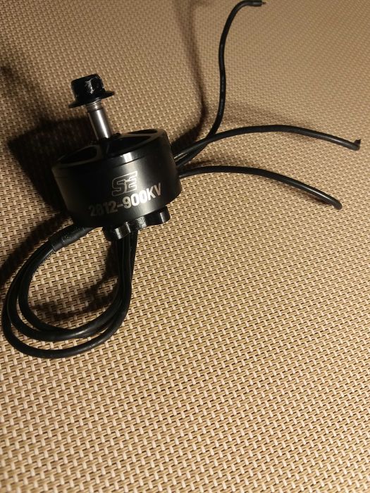 Мотор SE 2812 900 KV двигун для дрона FPV