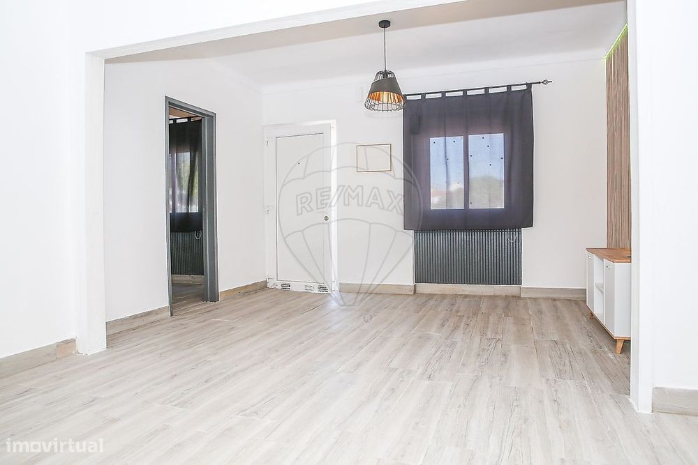 Moradia T2 para venda