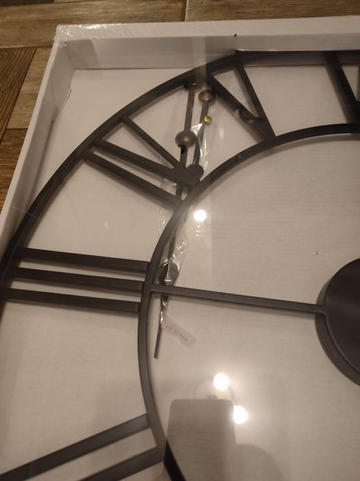 Nowy duży metalowy zegar ścienny 50 cm