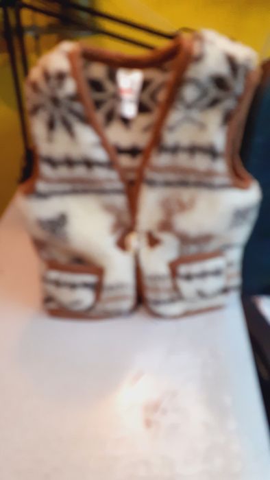 Sprzedam kamizelki góralskie na handel