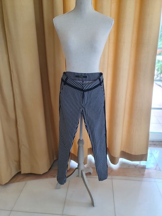 calça tecido listado guess