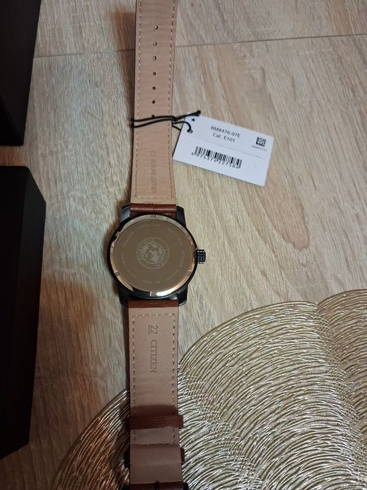 Nowy męski zegarek Citizen Eco-drive solarny BM8476-07E 42mm