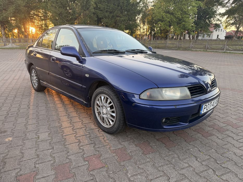 Mitsubishi carisma