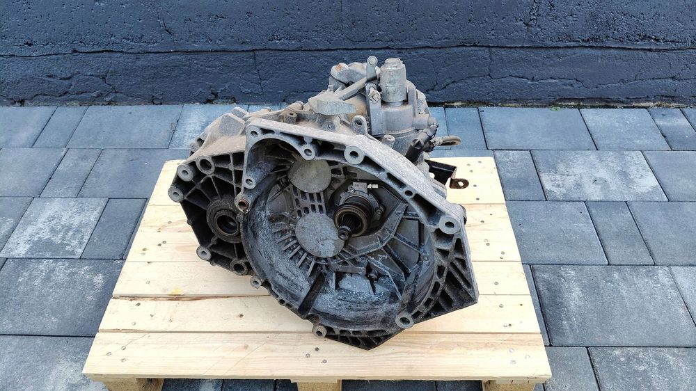 skrzynia biegów 55561696 f40 2.0 cdti opel insignia a