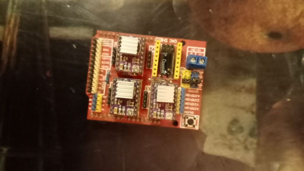 Шильд для  платы arduino uno с 3 драйверами