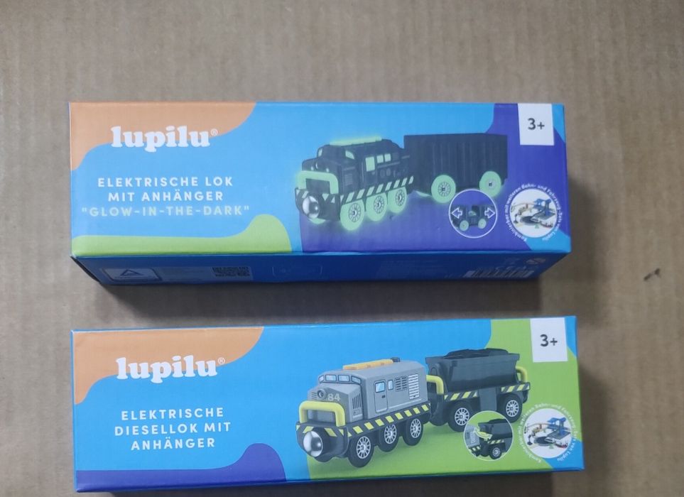 Електричні потяги Lupilu для дитячих ігрових залізниць.