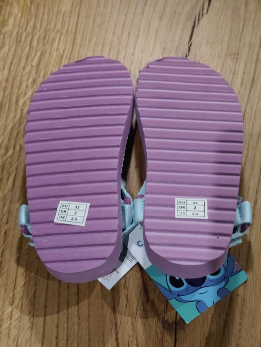 Sandałki Disney Stitch dla dziewczynki rozmiar 33