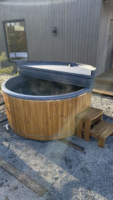 Оренда будинку біля води Осещина, спа-купіль, чан, сап борди, річка.