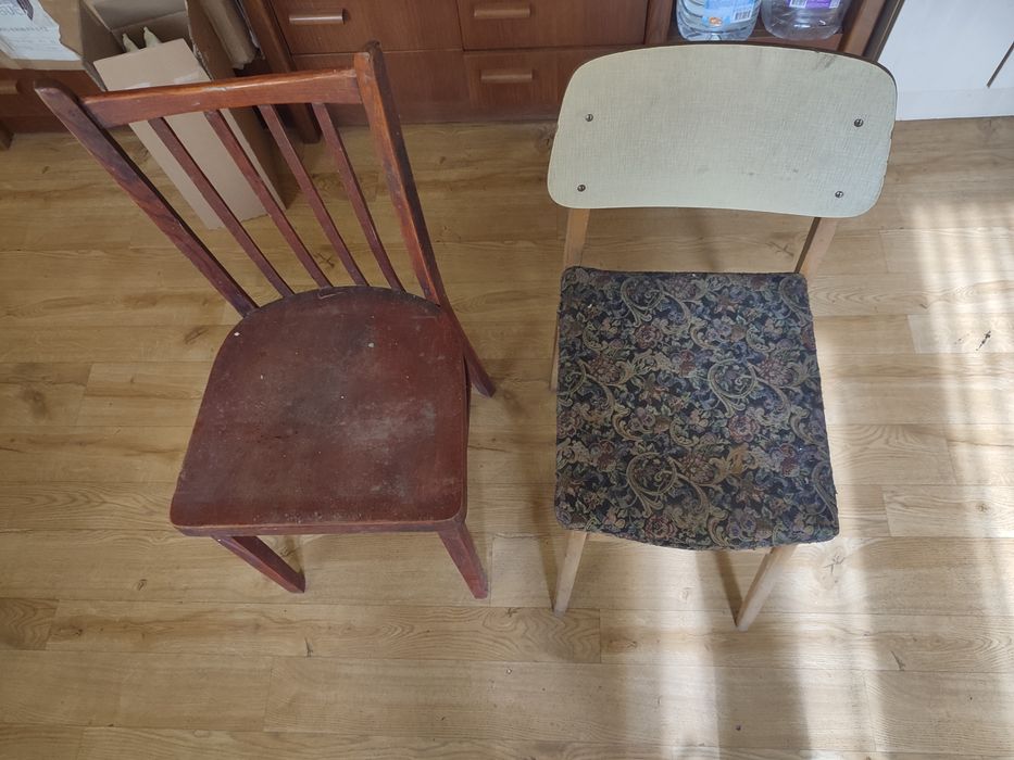 Стул со спинкой. Стілець