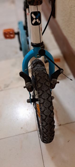 Bicicleta  B-TWIN  criança roda 12