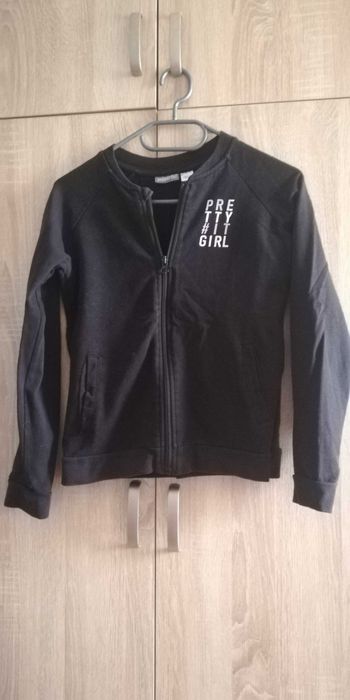 Bluza czarna Pretty it girl r.146/152