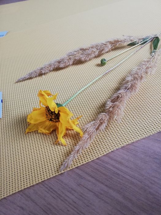 2x żółte podkładki na stół