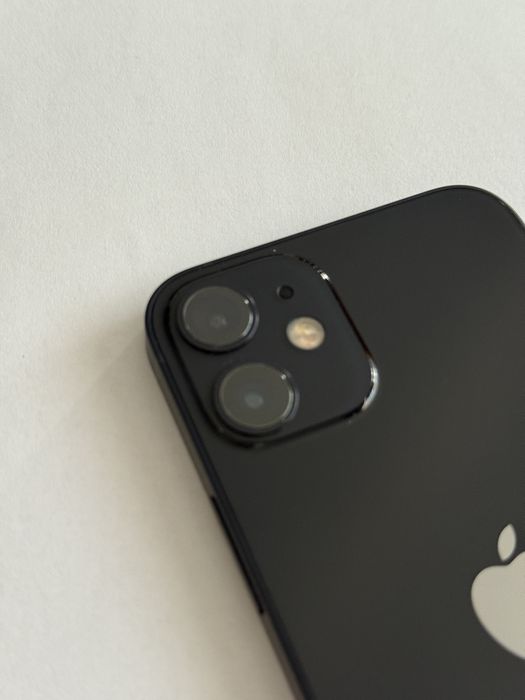 Iphone 12 mini + naklejka Stan idealny!