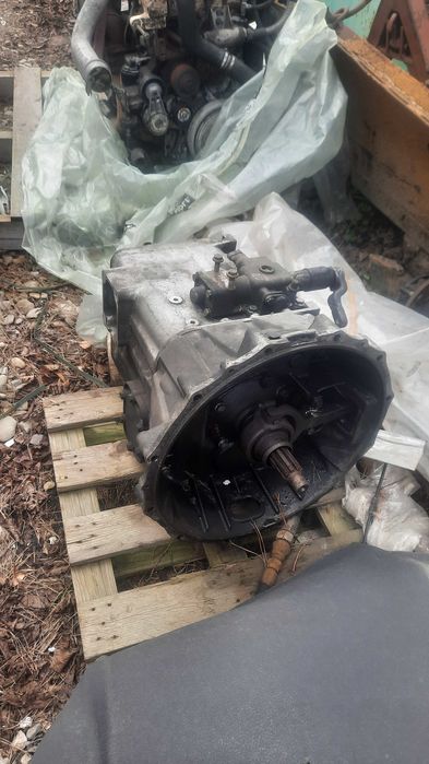 Коробка івеко єврокарго