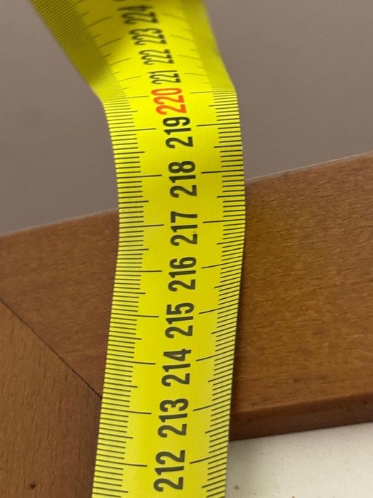 Roupeiro em madeira 2 portas , 4 gavetas