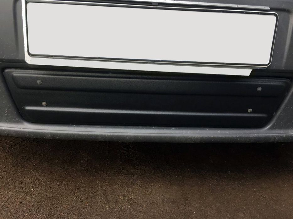 Renault Trafic 2001-2007 Зимова нижня накладка на решітку (під номер)