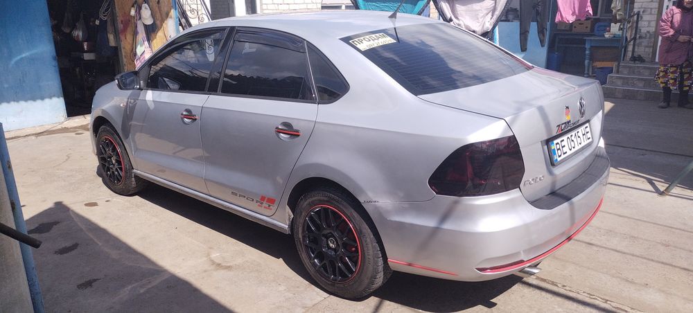 Volkswagen POLO..18год