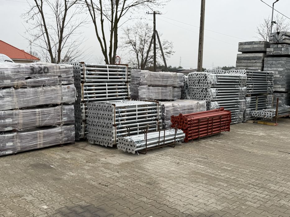 Stemple budowlane metalowe szalunki stropowe strop dźwigary budowlane