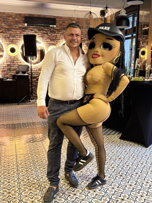 Стриптизерка Поліціянточка.Стриптизерша Коломия.Жартівливий стриптиз