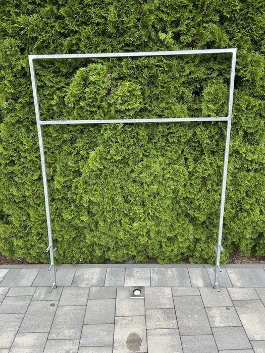 Rama konstrukcja pod reklamę do wkopania 160/120/120