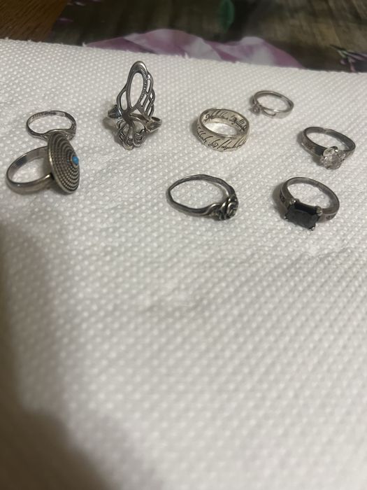 Кольца серебро с разными камнями
