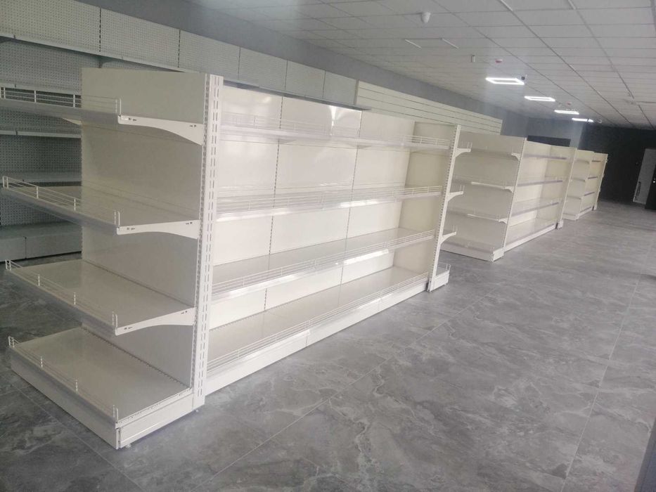 Стелажі для магазину металеві