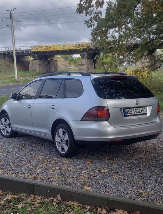Volkswagen Golf 6 (1.6 дизель )