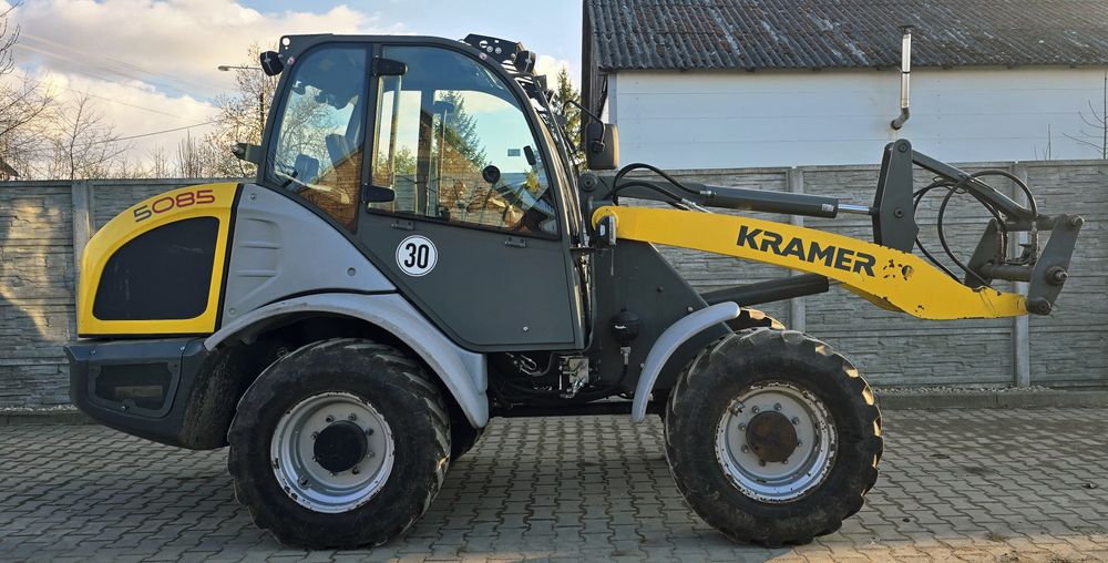 Ładowarka kolowa Kramer 5085 stan BDB jak  Weidemann 3070