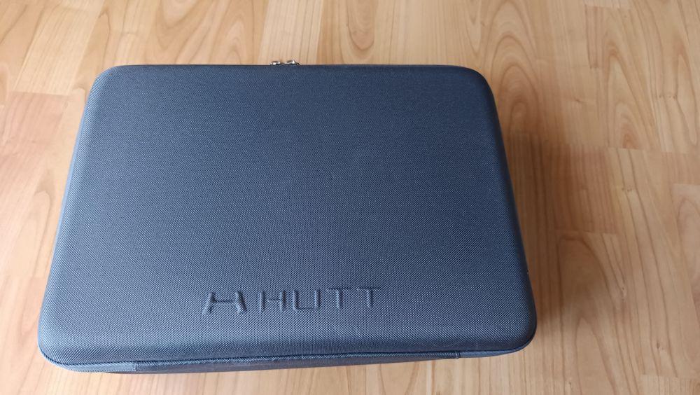 Hutt w66 Window cleaning robot