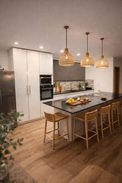 Moradia Moderna T4 com Piscina – a 10 minutos do Aeroporto de Lisboa