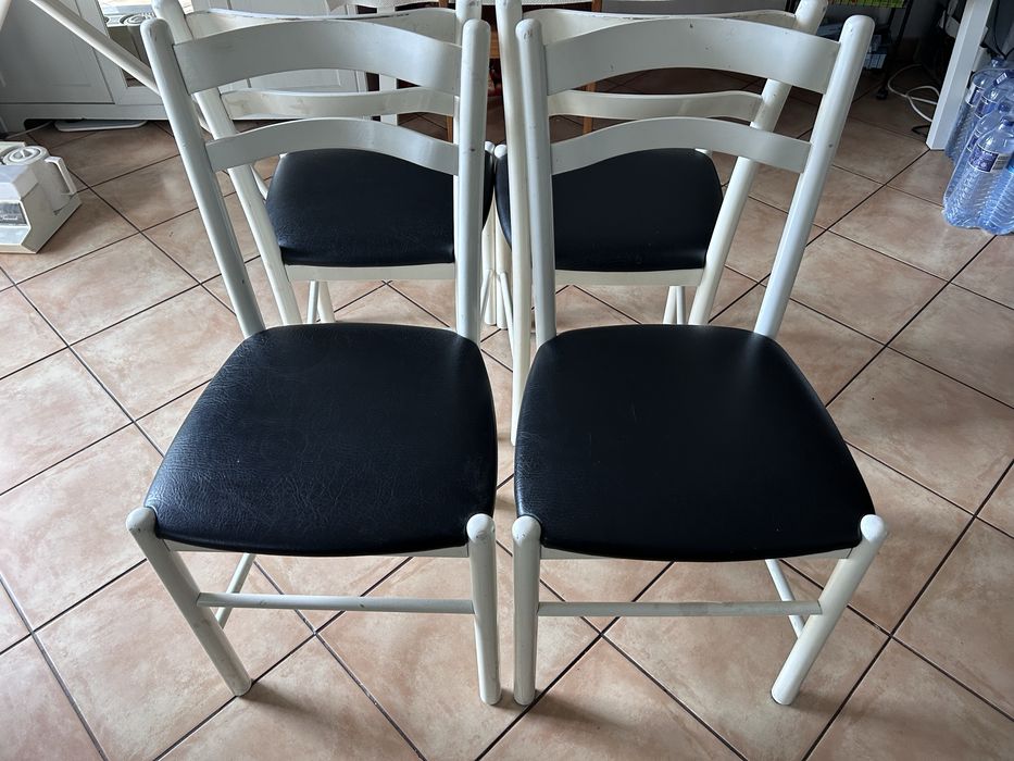 Cadeiras de mesa