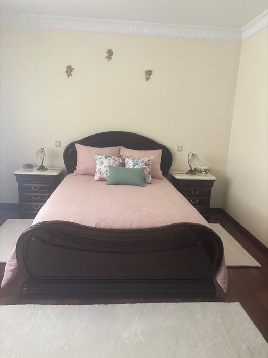 Cama de casal 1,40 m