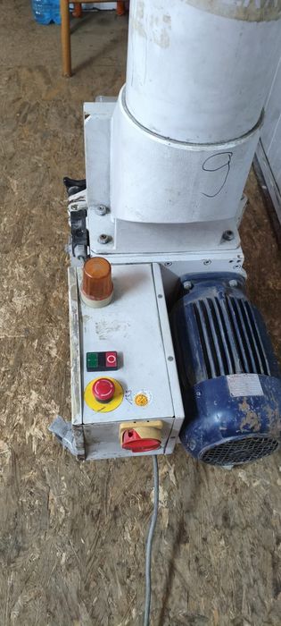 Młyn młynek kruszarka rozdrabniarka do tworzyw sztucznych 2,2 kw