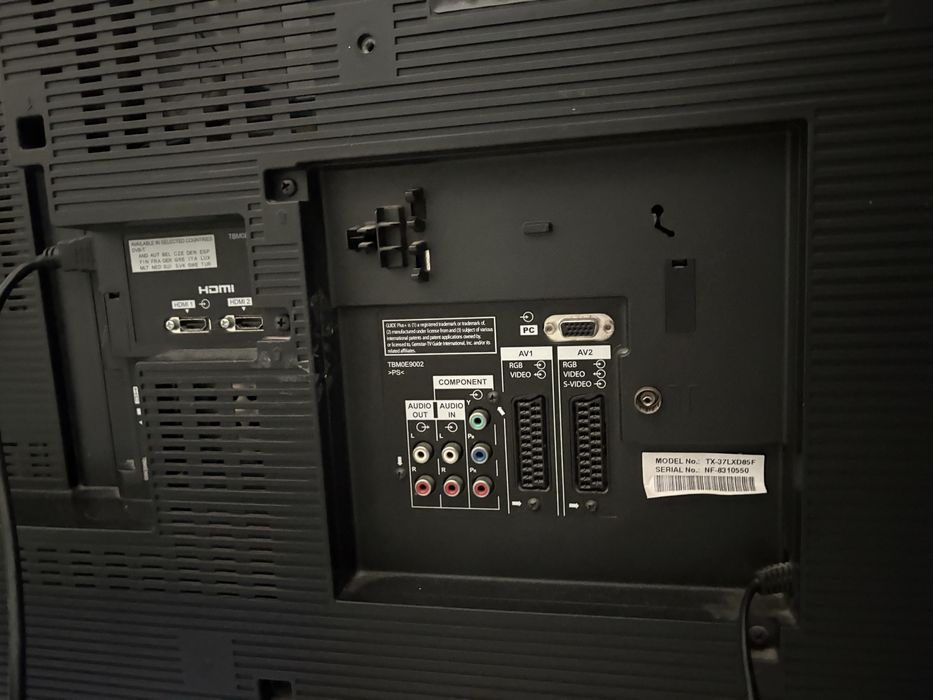 Televisao panasonic 37 polegadas (94cm)