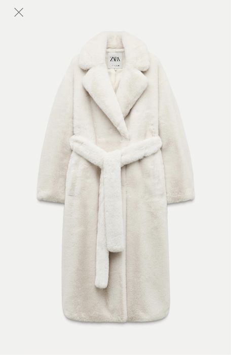 Sobretudo comprido de pelo branco/creme da Zara