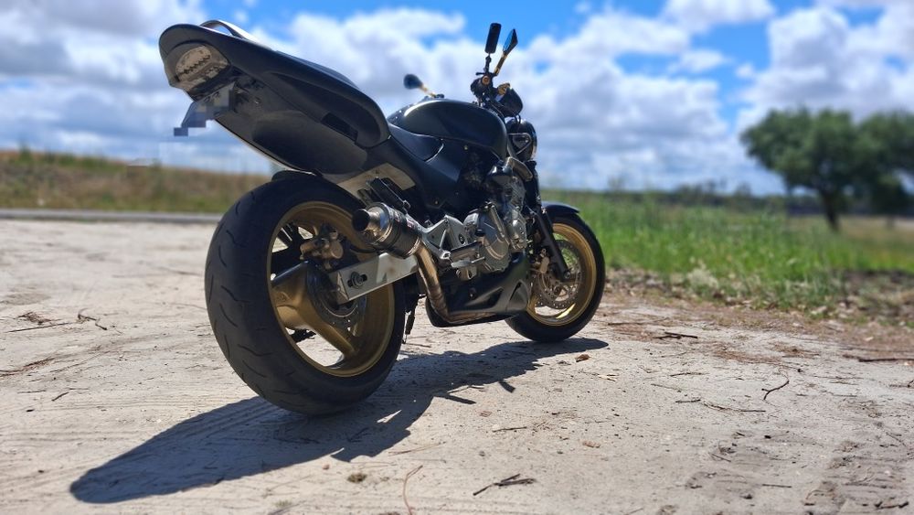 Honda Hornet/Troca Supermoto.