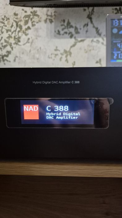 Wzmacniacz NAD C388