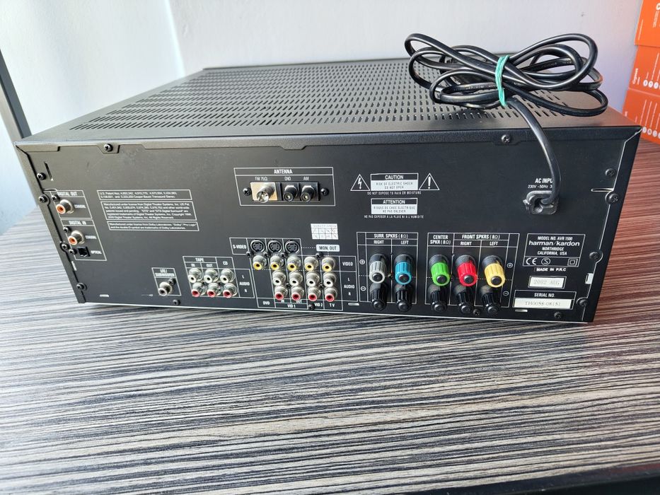 Amplituner HARMAN KARDON AVR-1500