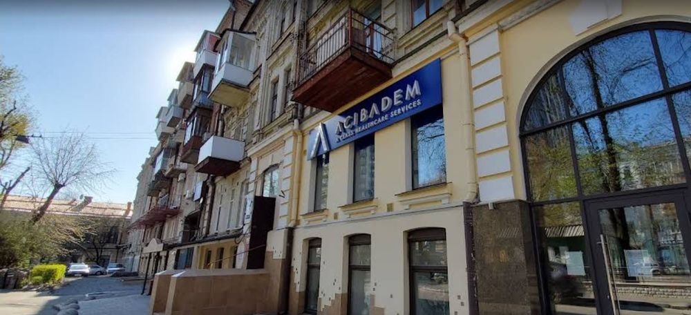 Оренда 75,4 м² магазин салон шоурум навпроти  ЖК "Ярославів град" Бульварно-Кудрявська 14