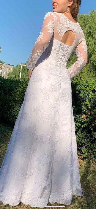 Свадебное платье