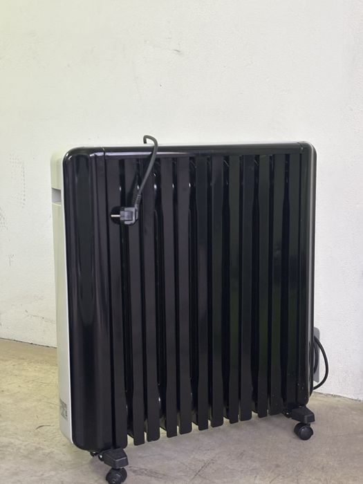 Aquecedor / Radiador a Óleo Rowenta – 2500W