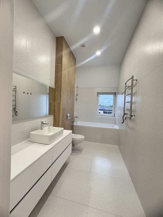 Продажа готового дома с.Осещина КМ Межріччя