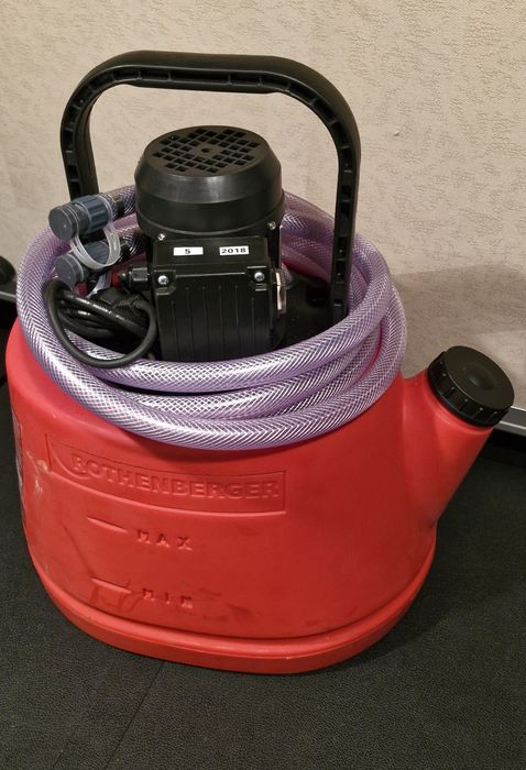 Насос бустер промивки накипу Rothenberger Rocal 20