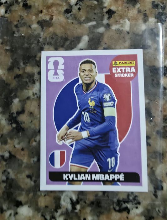 Extra sticker Mbappe base 2026